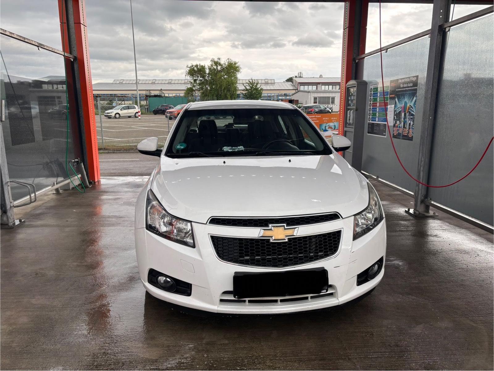 Abbildung des Autos Chevrolet Cruze Autos