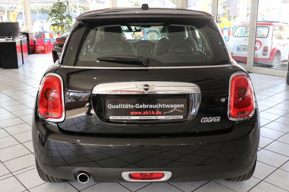 MINI Cooper  1.5 Chili - Leder-Panorama-Sitzheizung in Isernhagen