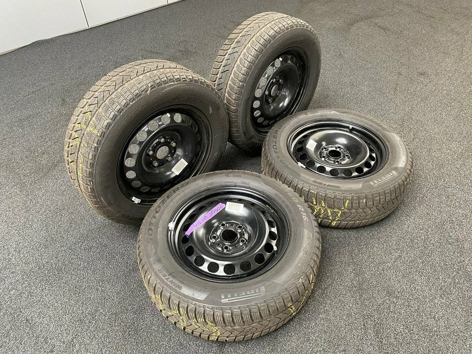 4x Winterkompletträder 16" Stahl VW Passat 215/60R16 95H Nr. 2119 in Raesfeld