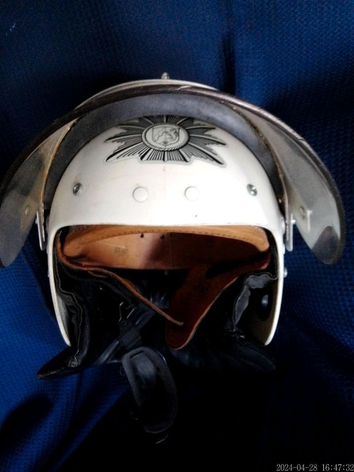 Polizei Helm in Herne