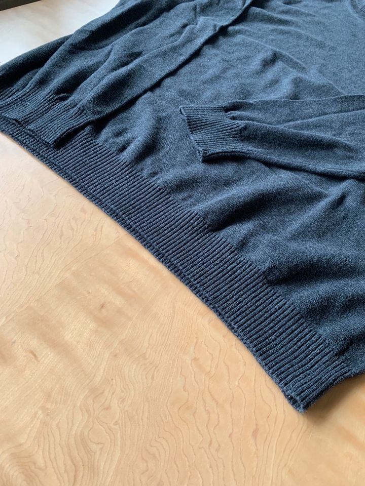 Neu/Ungetragen - Schicker Herren Rollkragen Pullover - watson‘s in Münster