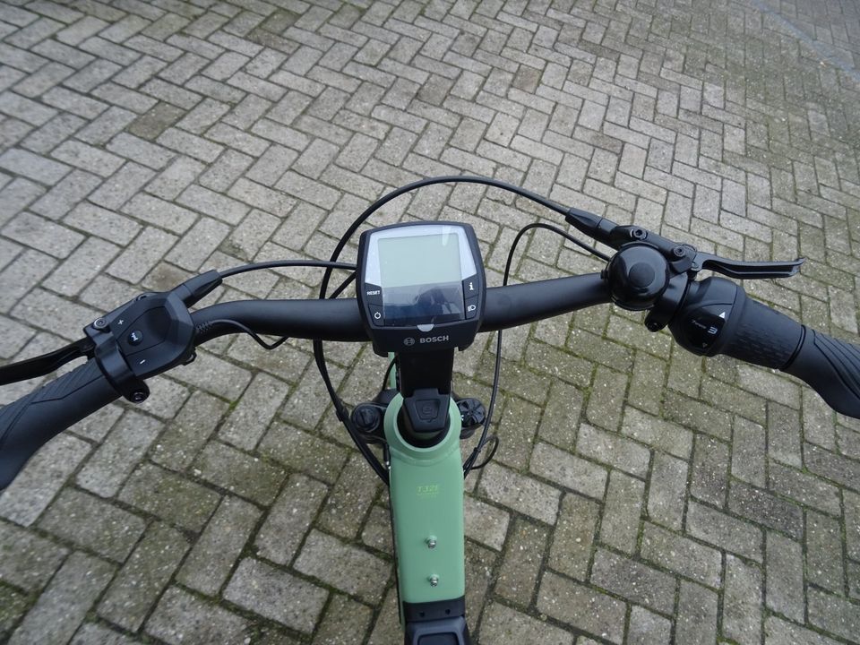 Brennabor " T-32E " Damen E-Bike " NEU " in Hoogstede