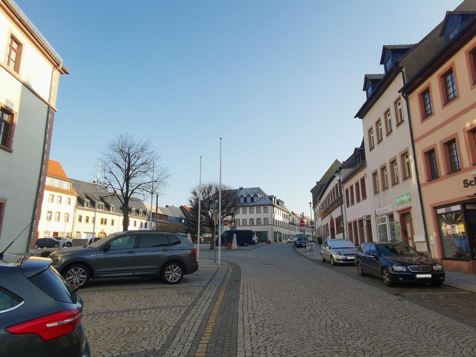 Schickes kleines MFH | wunderschön am Markt gelegen | z.B. als Mehrgenerationenhaus nutzbar in Geithain