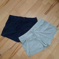 2 Damen Shorts Gr. M (40/42) Esmara grau/blau Baden-Württemberg - Ottenhöfen Vorschau