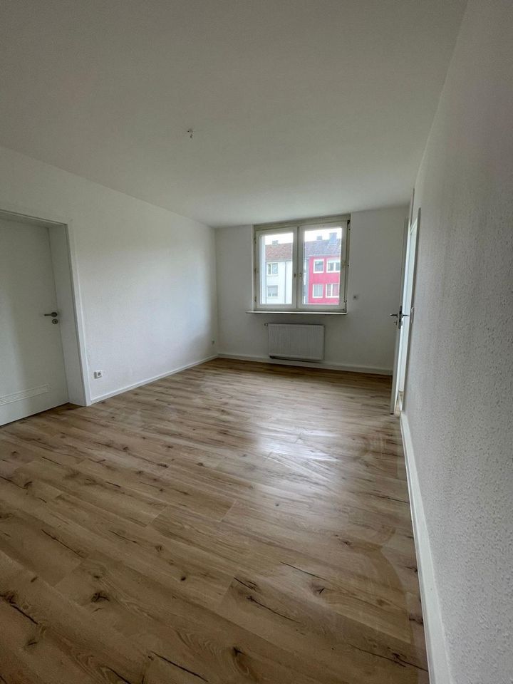 Sehr gut gelegene 2 Zimmerwohnung mit Blick ins Grüne in Krefeld