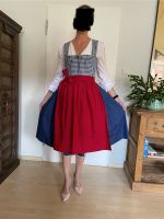 Wunderschönes blaues Dirndl mit 2 Schürzen München - Untergiesing-Harlaching Vorschau