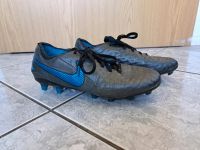 Fussballschuhe Nike Gr 40 Sachsen-Anhalt - Schönebeck (Elbe) Vorschau