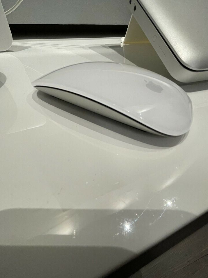 Apple Magic Mouse Bluetooth Maus - Weiß (A1296) 3 vdc in Frankfurt am Main