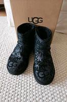 UGG Boots W Classic Mini Sparkle Graffiti schwarz Glitzer 37 Bonn - Bad Godesberg Vorschau