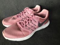 Nike Running Sportschuhe Gr. 42,5 Nordrhein-Westfalen - Schöppingen Vorschau