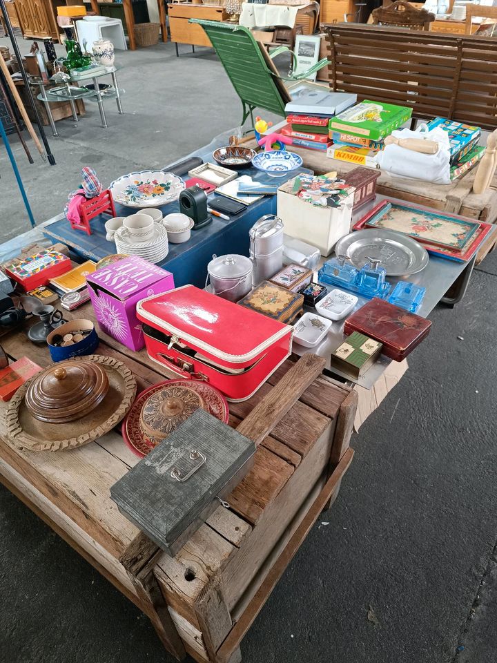 Haushaltsauflösung / Flohmarktartikel /  Trödel in Schweinfurt