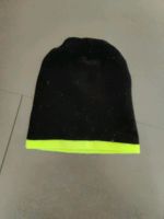 Schwarze Mütze mit Neonfarben Junge cool Gr. ca. 50 nur 1 € Niedersachsen - Cloppenburg Vorschau