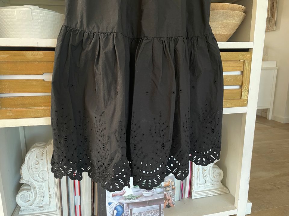 H&M Sommer Kleid lang schwarz Mädchen, Gr. 134 neu mit Etikett! in Friedland