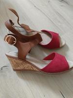 Sandalen Schuhe Sachsen - Chemnitz Vorschau