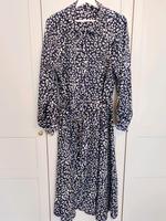 schönes leichtes Sommerkleid von C&A 48 mit Gürtel, neu Nordrhein-Westfalen - Rees Vorschau