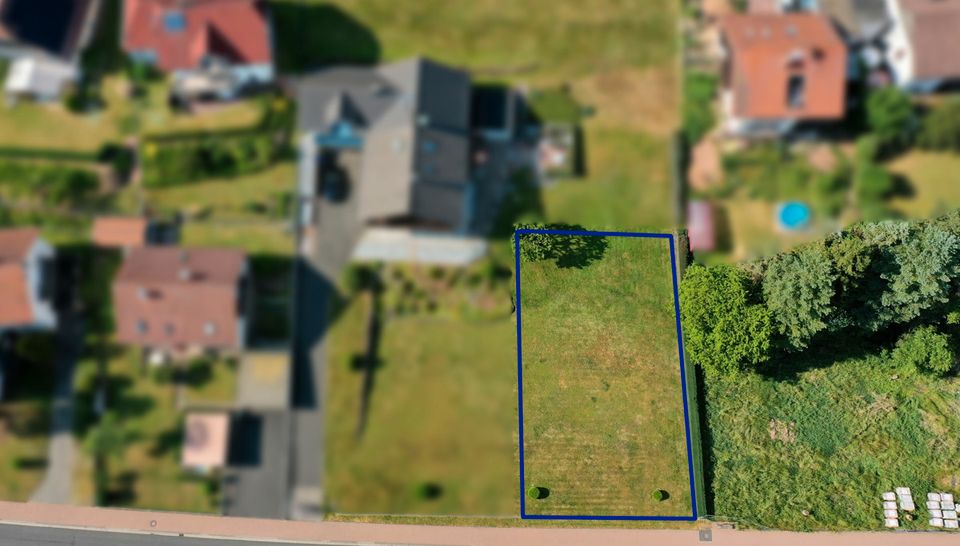 Sonniges Baugrundstück mit Ausblick ins Grüne in Jossgrund