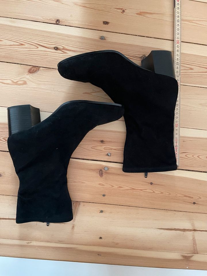 Stiefeletten Damen Schwarz 40 in Berlin