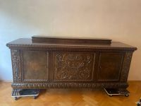 Sideboard, Kommode, Esszimmer. Vintage, Antik. Löwenfüße Bayern - Würzburg Vorschau