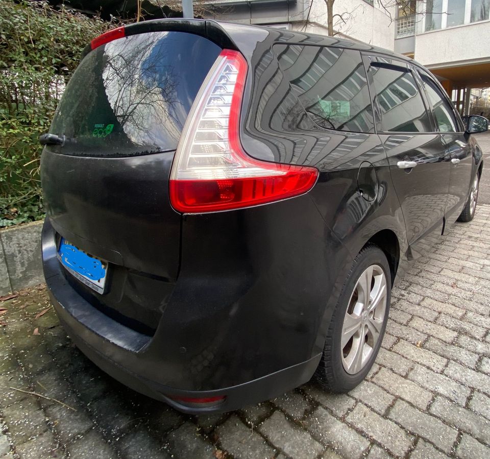 Renault Grand Scénic 2011 5 Sitzer in München