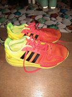 Adidas Turnschuhe Sneaker 38 2/3 luftig Nordrhein-Westfalen - Gelsenkirchen Vorschau