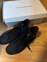 Calvin Klein Chucks Gr 38 / neuwertig Hamburg-Mitte - Hamburg Horn Vorschau