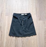 Hollister Jeans Rock Schwarz Neu mit Gürtel Größe S Nordrhein-Westfalen - Werl Vorschau