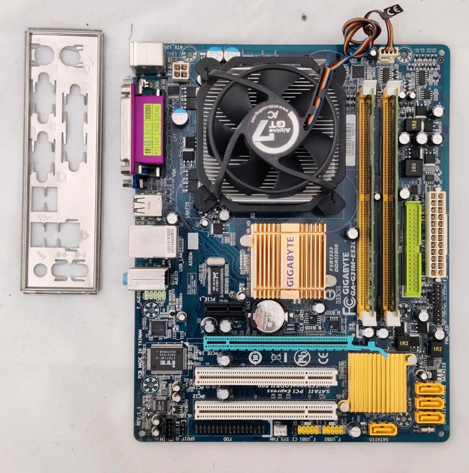 Bundle Mainboard Gigabyte GA-G31M-ES2L So 775, 2GB RAM, Dual Core in  Niedersachsen - Westerstede | Mainboards (Motherboards) kaufen | eBay  Kleinanzeigen ist jetzt Kleinanzeigen