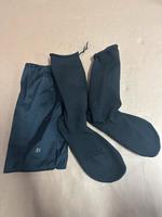 Yeezy Vultures Merch shoes size 1 Hessen - Mörfelden-Walldorf Vorschau