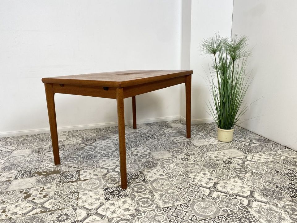 WMK Stilvoller & gut erhaltener ausziehbarer skandinavischer Designertisch von AM Ansager Mobler in Teakholz # Esstisch Tisch Küchentisch Holztisch Dining Table Danish Design Mid-Century Vintage Teak in Berlin