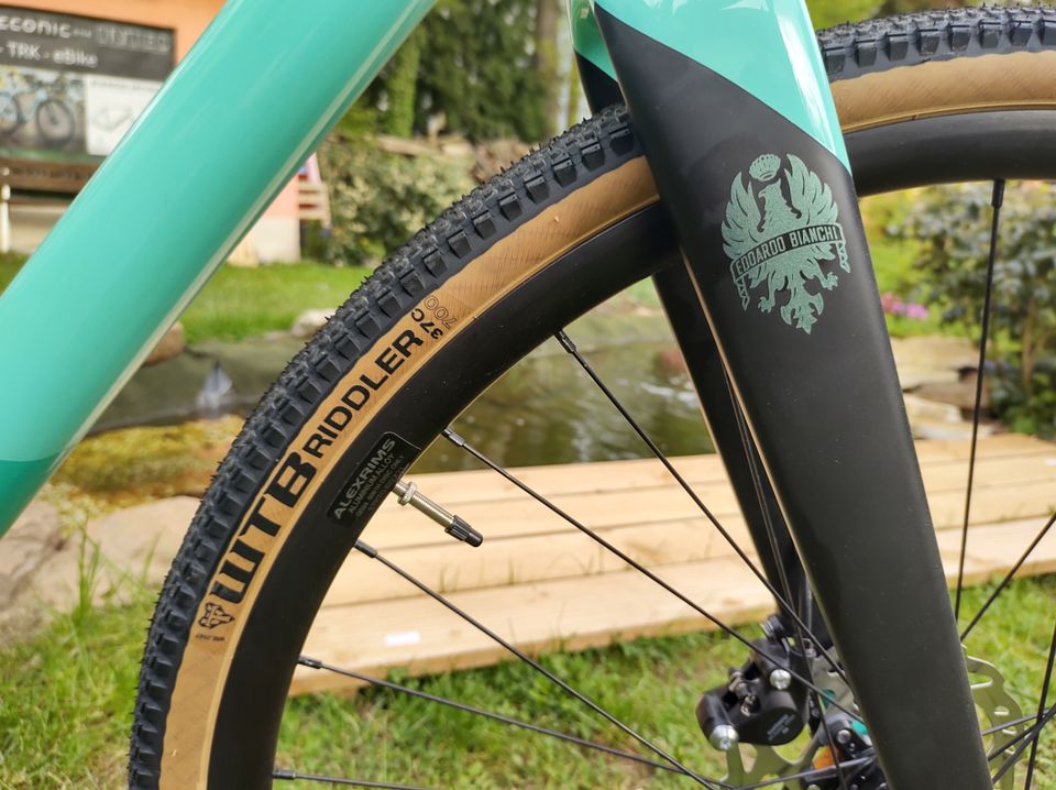 Bianchi Impulso pro carbon GRX 600 RH 56cm neu > Sonderpreis! in Gießen