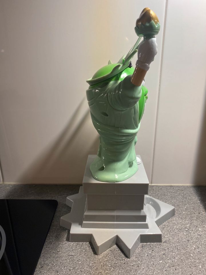 M&M Spender New York Statue of Liberty in Fockbek