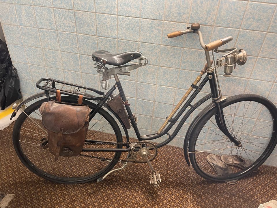 Fahrrad Oldtimer in Schenefeld