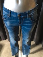 Diesel Jeans, blau, Größe W28/L32 Bielefeld - Schröttinghausen Vorschau