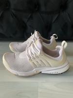 NIKE PRESTO WHITE 41 NEUwertig Hessen - Weilburg Vorschau