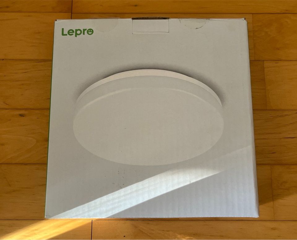 Lepro Deckenleuchte Lampe 15W Wasserfest Kalkweiß 22cm *Neu* in Buchbach