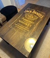 Holztisch mit Jack Daniel‘s Gravur (Unikat) Rheinland-Pfalz - Ludwigshafen Vorschau