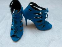 tolle blauen Heels mit Cut Out's Ubstadt-Weiher - OT Weiher Vorschau
