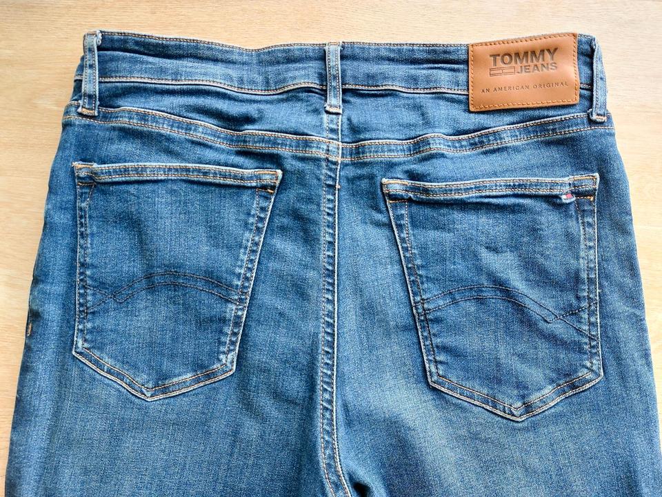 Tommy Hilfiger Jeans Simon Skinny, Gr. W30/L32, Tommy Jeans, Neu in Gau-Odernheim