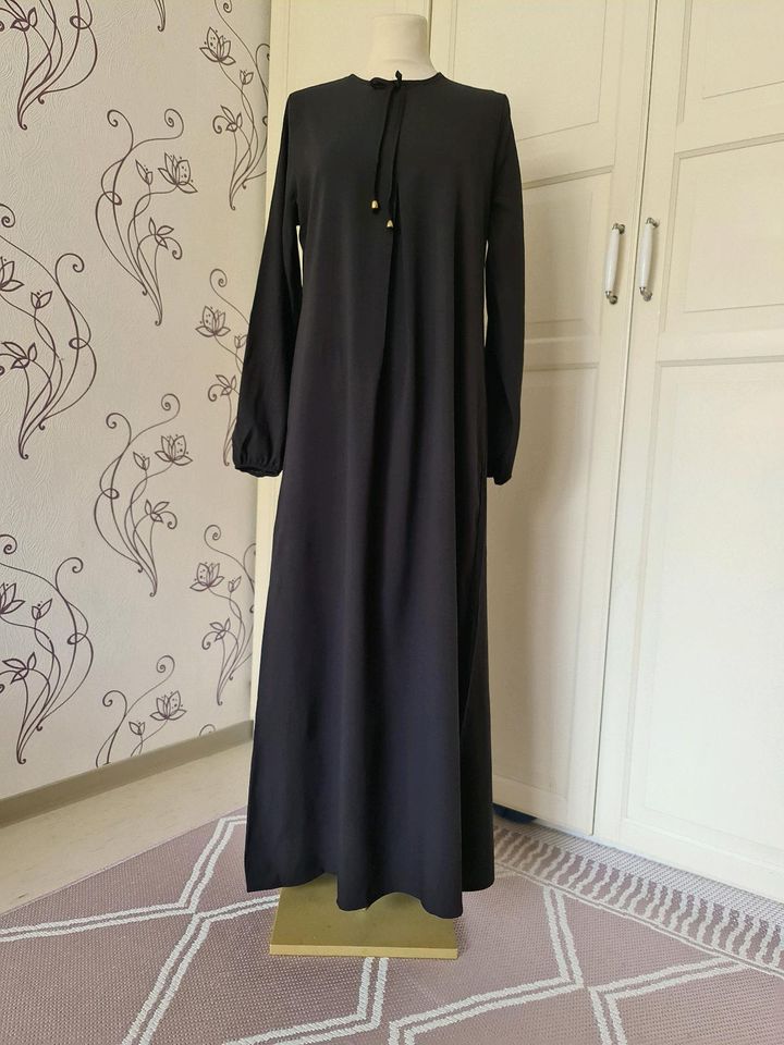 Abaya - Kleid - Tesetür- Elbise in Frankfurt am Main