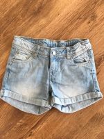 Jeans Shorts 134 Takko super Zustand Niedersachsen - Geestland Vorschau