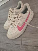 nike af 1 air force weiss rosa ge.38 Niedersachsen - Seelze Vorschau