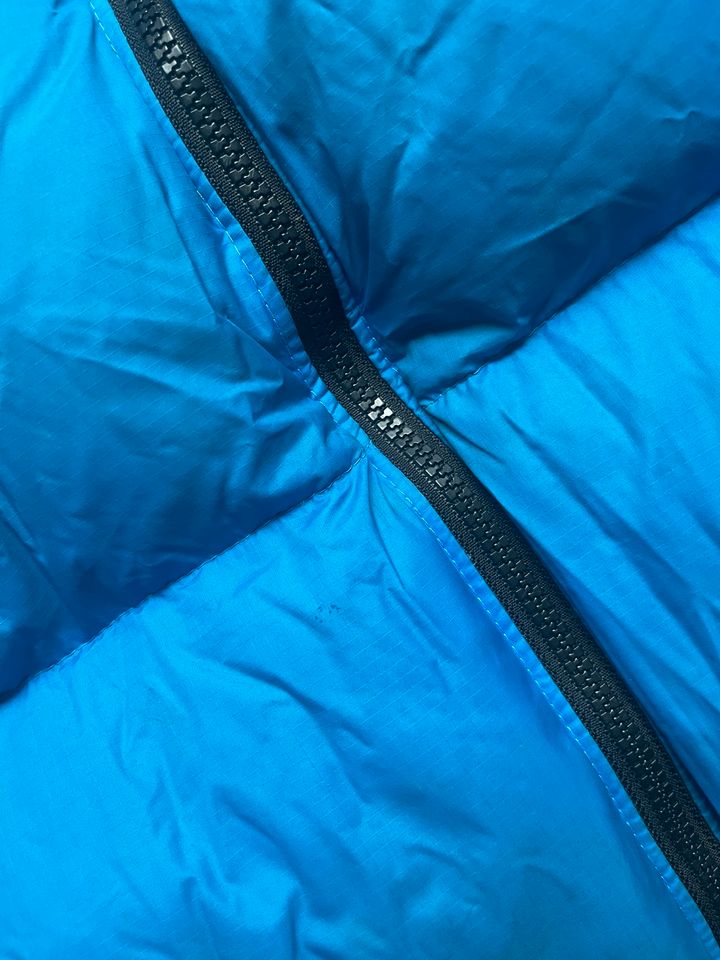 The North Face Nuptse 700 Jacke Daunenjacke in Konstanz