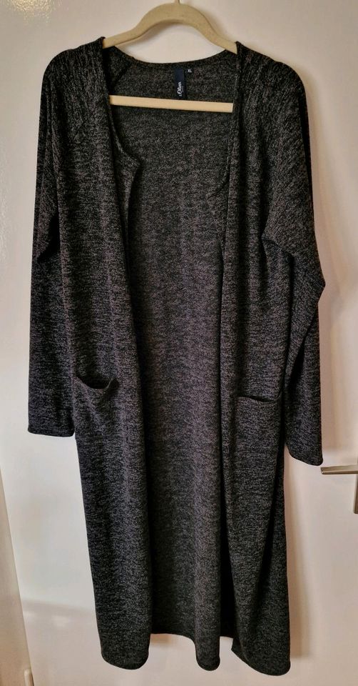 S.Oliver Strickjacke, sehr lang, XL, dunkelgrau, top in Kiel