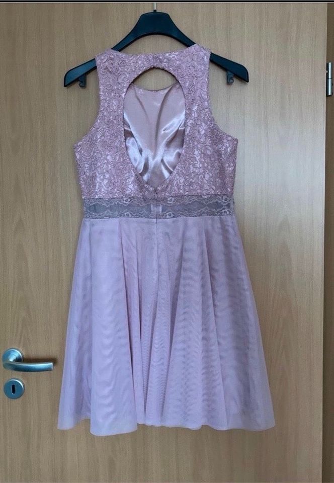 Vera Mont kurzes Kleid Gr 40 rosa Tüll Rückenausschnitt Cocktail in Hude (Oldenburg)