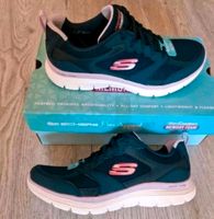 SKECHERS MEMORY FOAM SNEAKERS IN GRÖSSE 41 NEU Baden-Württemberg - Gottmadingen Vorschau