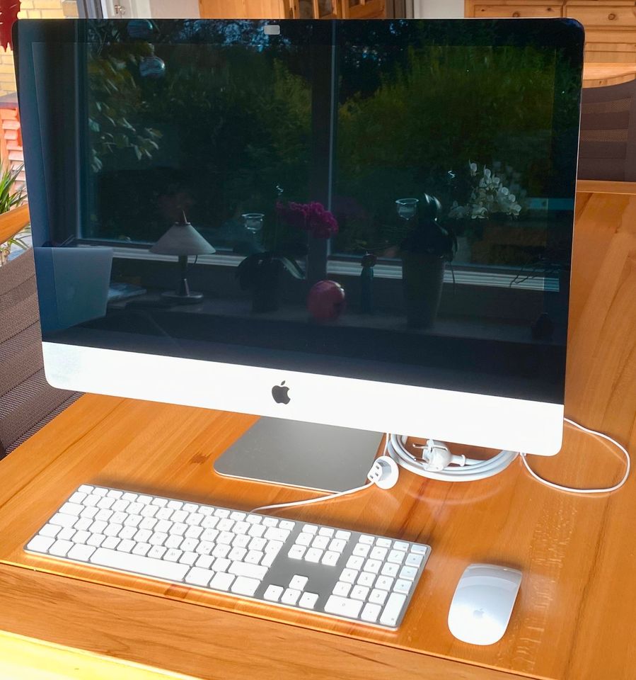 iMac (Late 2015), 27” 5K Retina, 16GB, 1TB Fusion Drive in Tarp