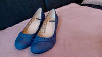 Vagabond Pumps mit Keilabsatz größe 41 blau neu Nordrhein-Westfalen - Stadtlohn Vorschau