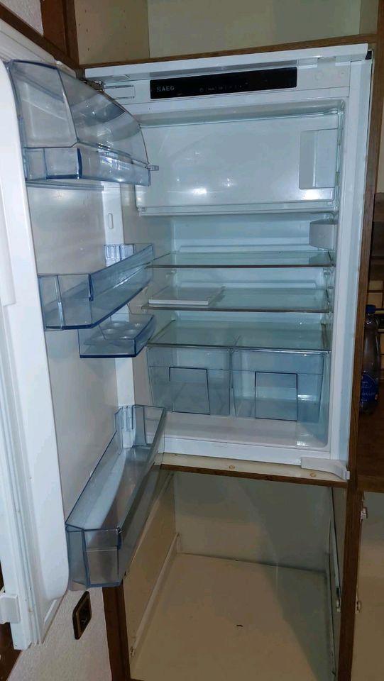 Einbaukühlschrank sehr guter Zustand (Bitte nur Selbstabholer) in Alsheim