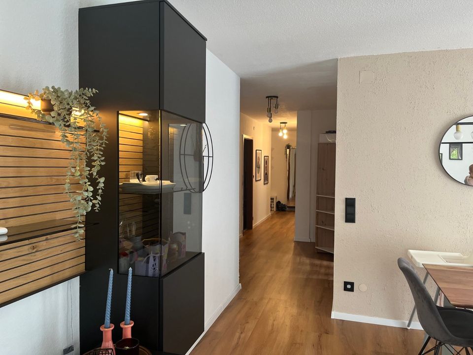 Schöne 3 Zimmer-Wohnung mit Balkon, Küche und TG-Stellplatz in Ludwigsburg