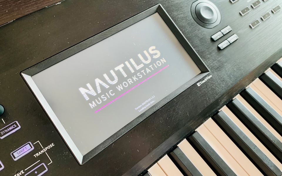 Korg Nautilus 88 Key/Tasten Workstation Keyboard Synthesizer in Frankfurt am Main